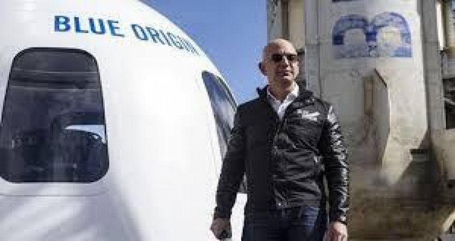 09-08-2021-1857-bezos.jpg
